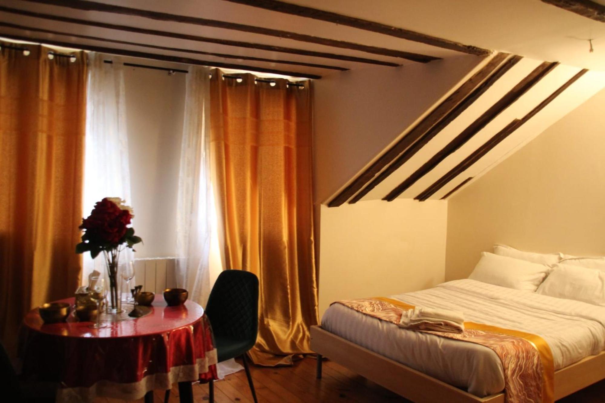 Montmartre Apartamento Paris Exterior foto